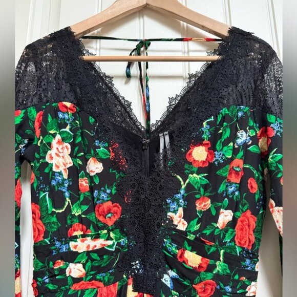 By Anthropologie Lacy V-Neck Mini Dress in Black Floral. Size 4 - Picture 5 of 9